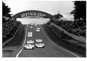 1985 - L'ESPRIT DE COMPETITION 1985 - L'ESPRIT DE COMPETITION