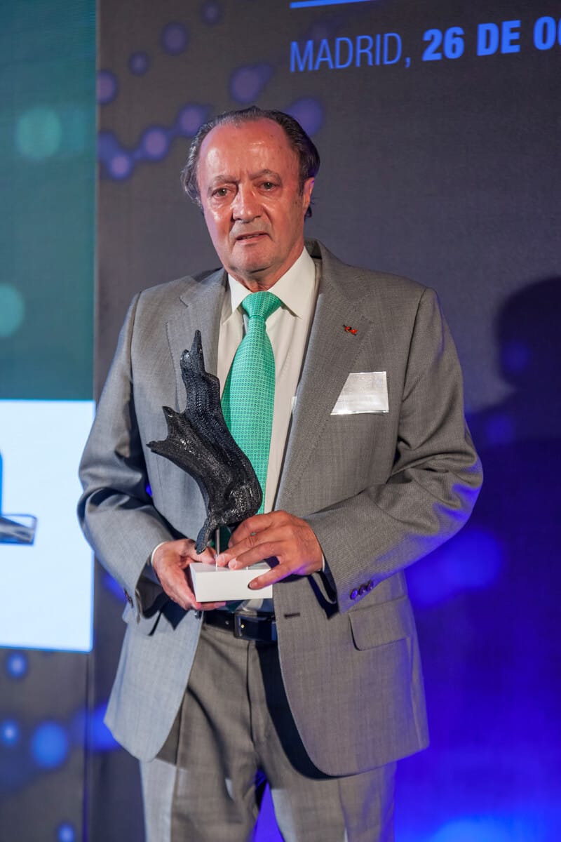 PREMIO-DISTRIBUIDOR-Eustaquio Andres-GRUPO-ANDRÉS