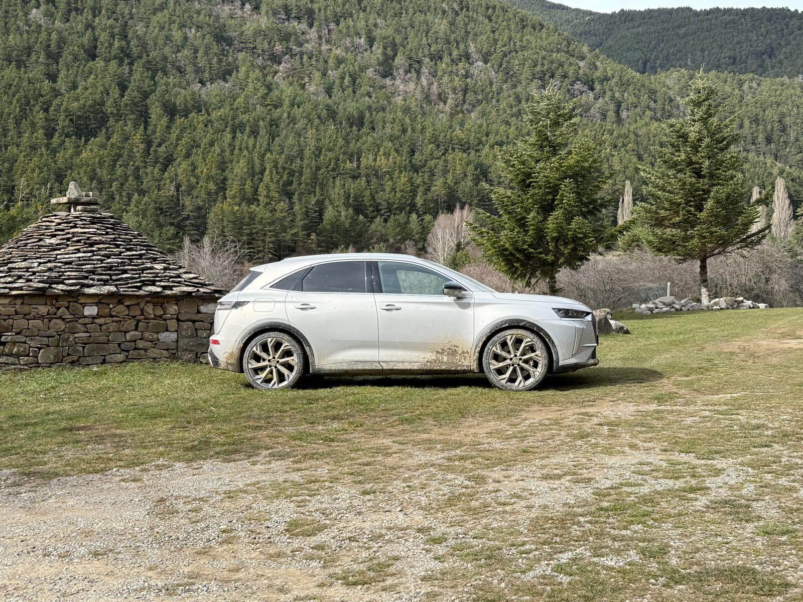 MICHELIN CrossClimate 2 SUV y DS 7 Plug-In Hybrid AWD